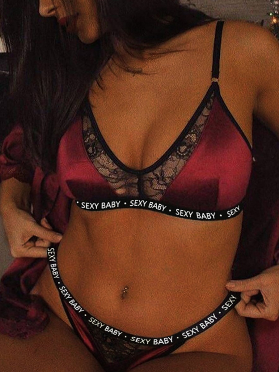 LW SXY Plus Size Letter Decor Bra Set