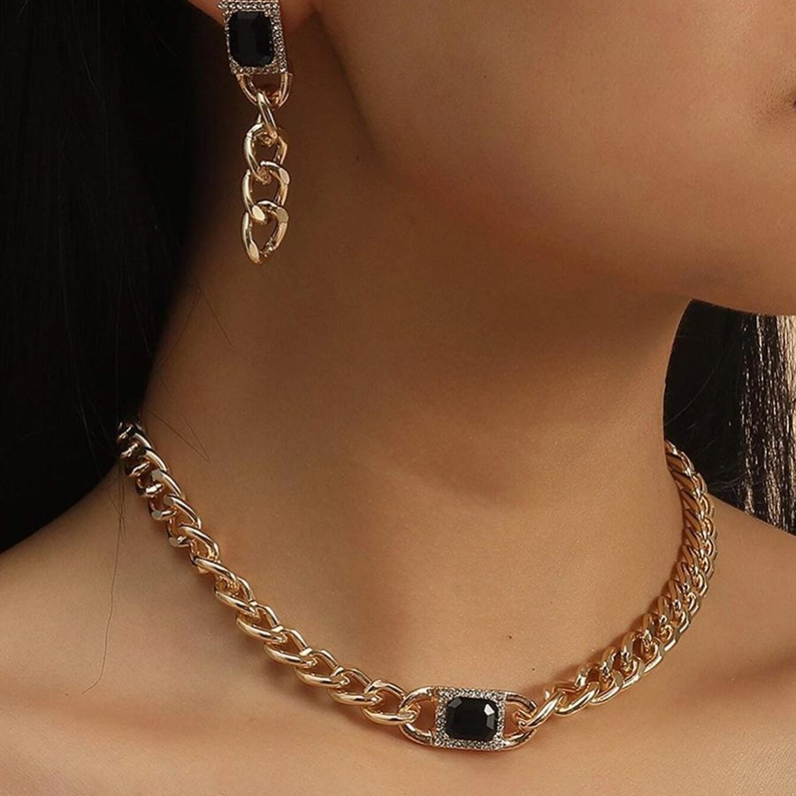 

LW Crystal Chain Necklace (With Earring), Gold