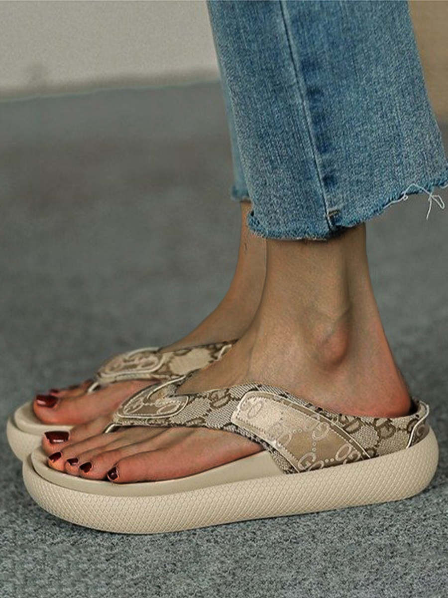 

LW Animal Print Slippers, Khaki