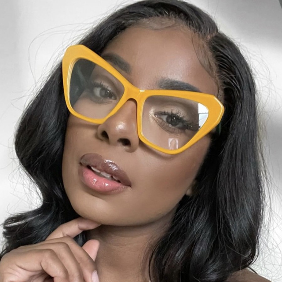 LovelyWholesale Wide Frame Sunglasses Summer Casual Solid Color Spring Summer 2024