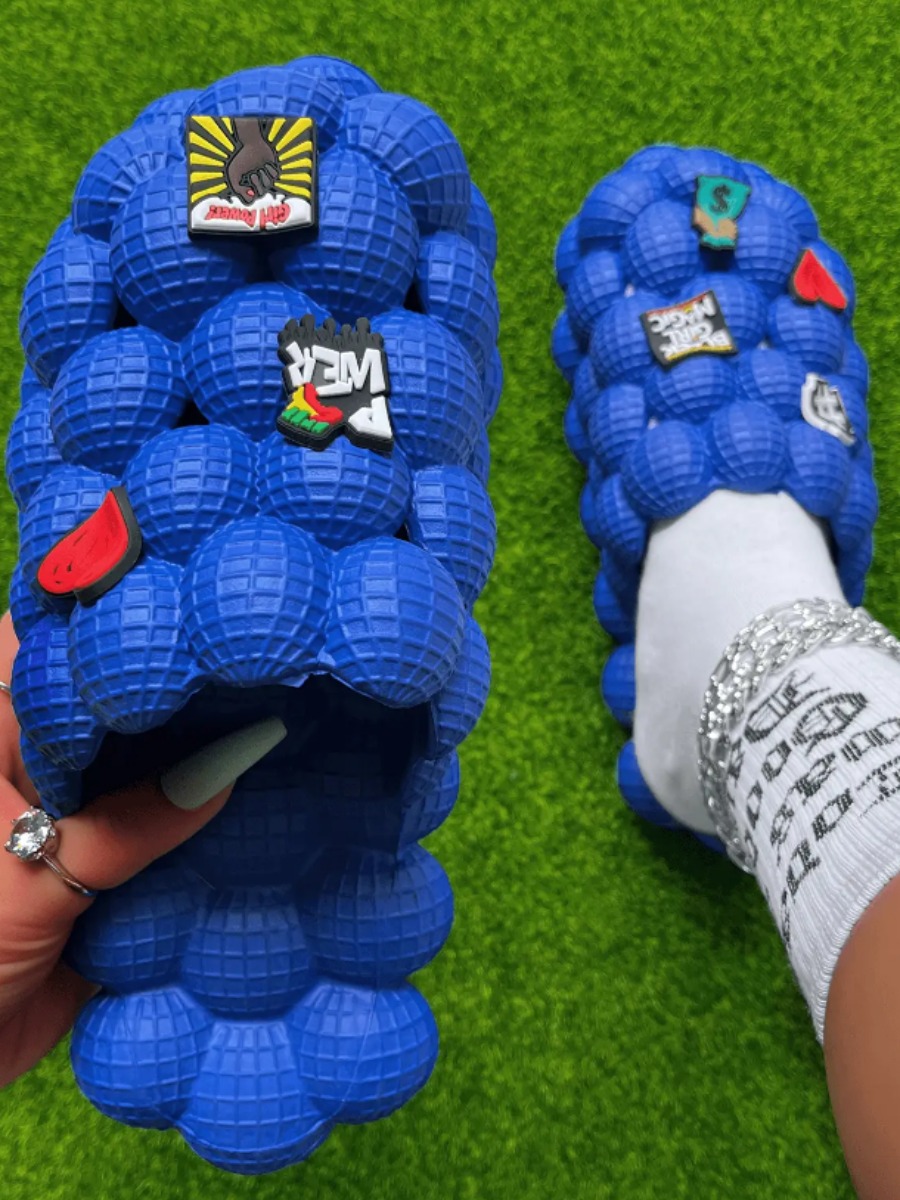 

LW Peanut Decor Cut Out Slides, Royalblue