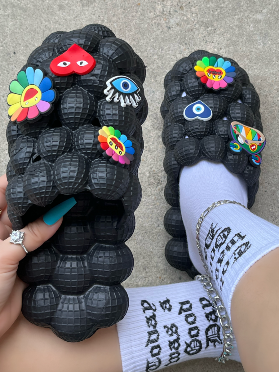 LW Heart Eye Print Peanut Design Bubble Slides