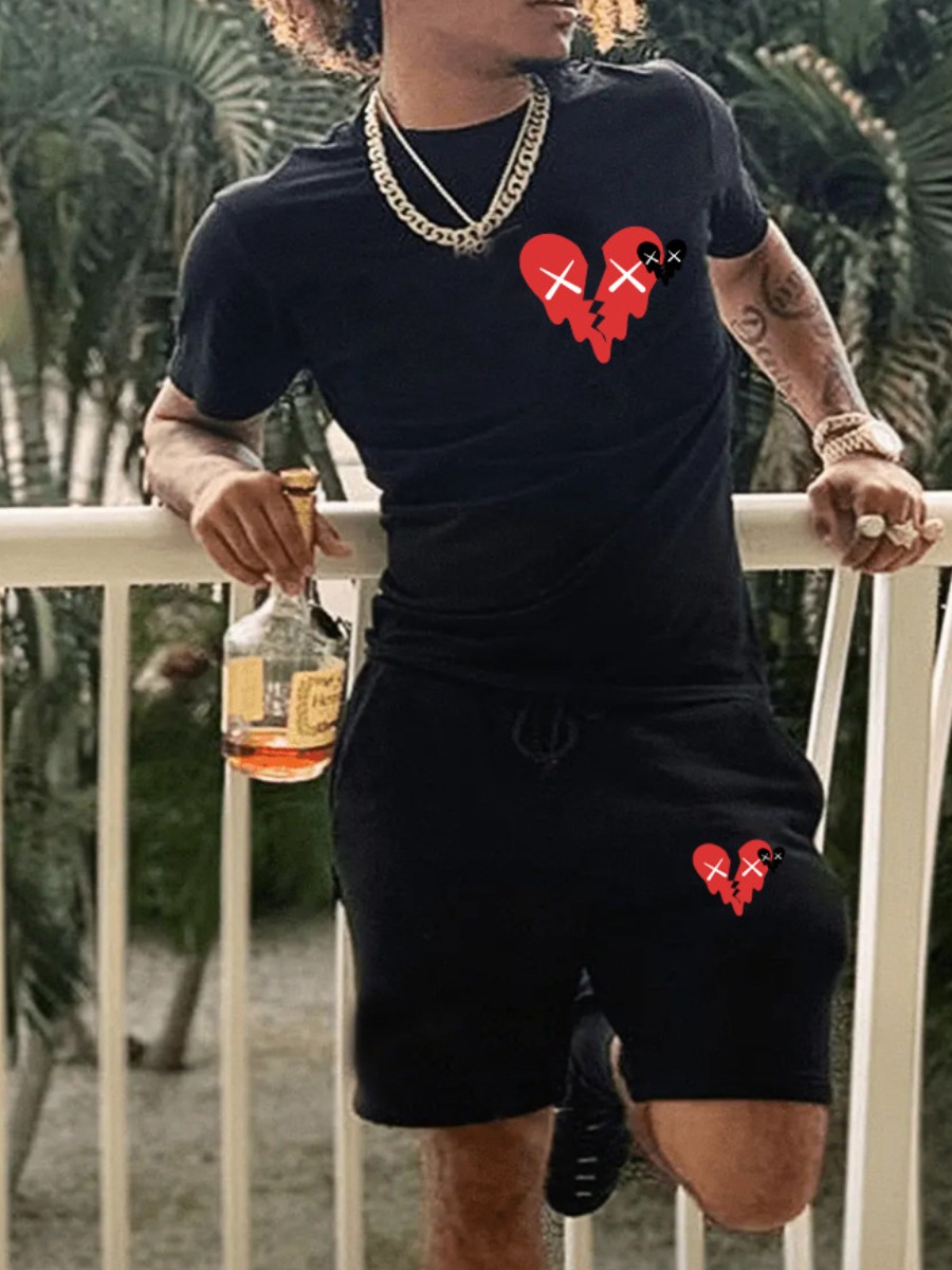 LW BASICS Men Broken Heart Print Drawstring Shorts Set