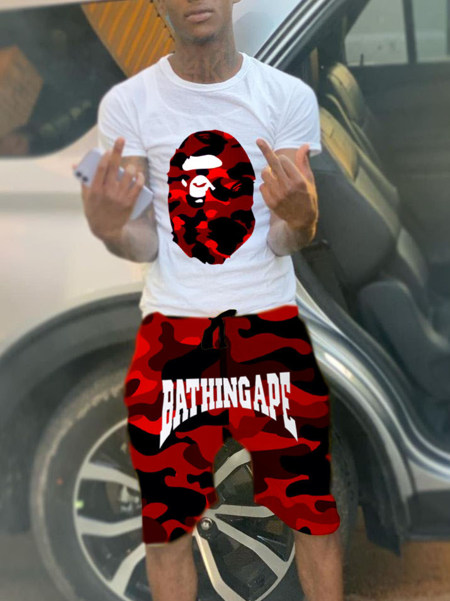 LovelyWholesale Men Camo Letter Print Drawstring Shorts Set Summer Short Sleeve Casual Print Round Neck Spring Summer 2024