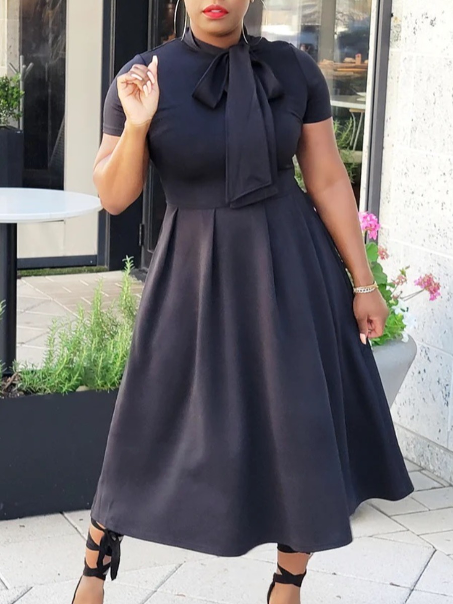 LovelyWholesale Plus Size Tie Neck Pocket Design A Line Dress Summer Short Sleeve Elegant Bow  3X Spring Summer 2024