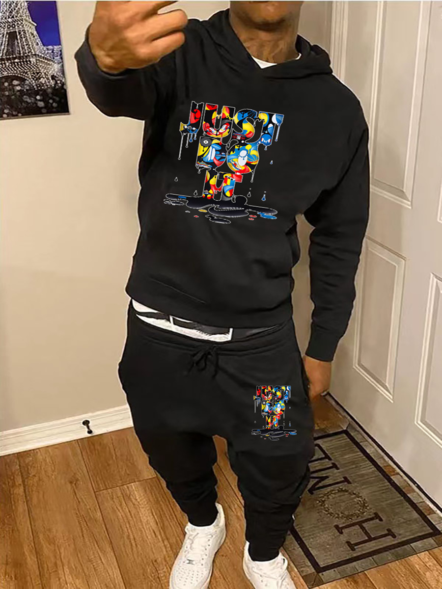 LovelyWholesale Men Letter Print Kangaroo Pocket Tracksuit Set Fall Nine Points Sleeve Casual Pattern Hooded Collar Spring Summer 2024