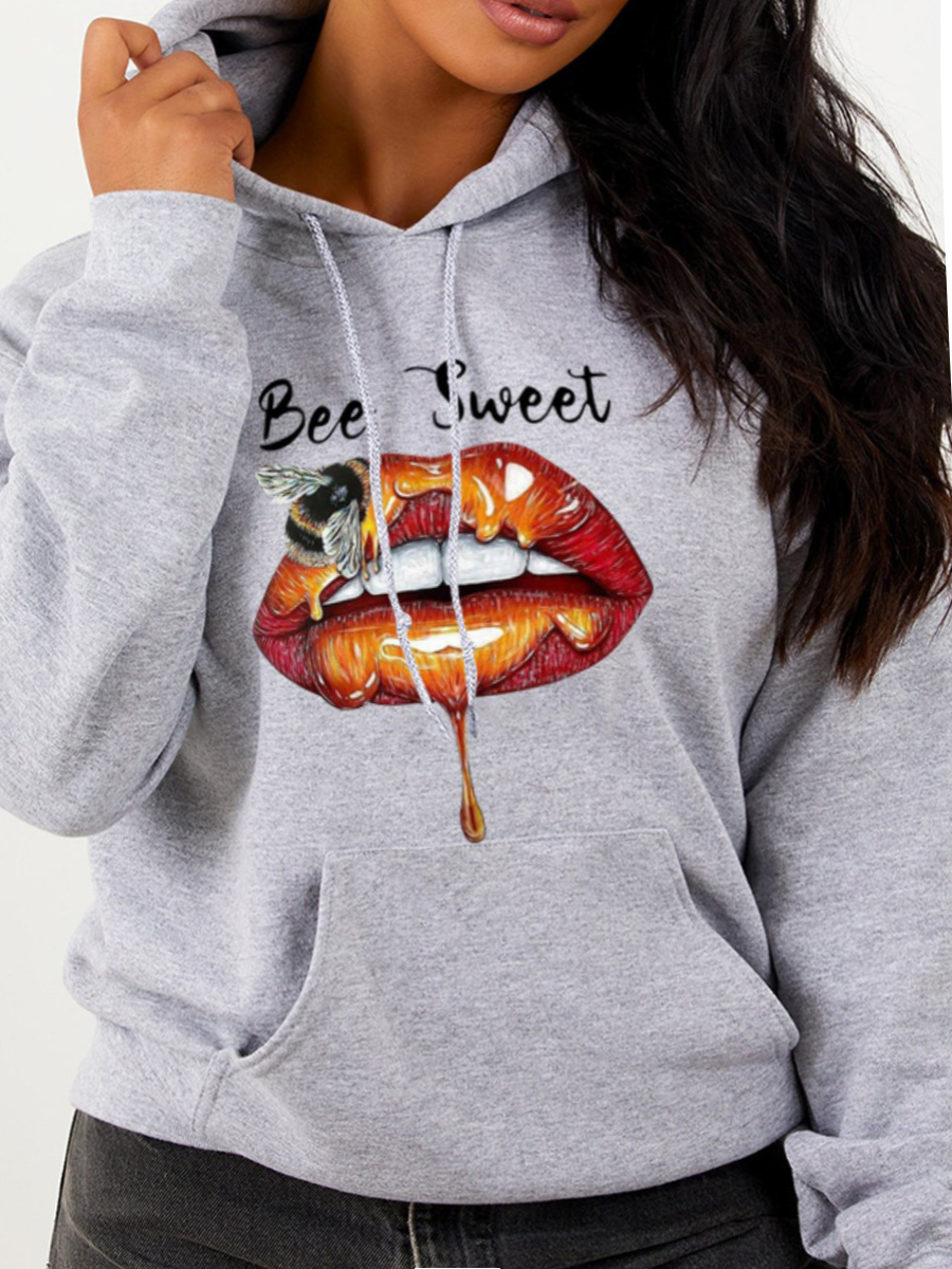 LovelyWholesale Plus Size Lip Print Pocket Design Hoodie Fall Casual Pocket Design Hooded Collar  4X Spring Summer 2024