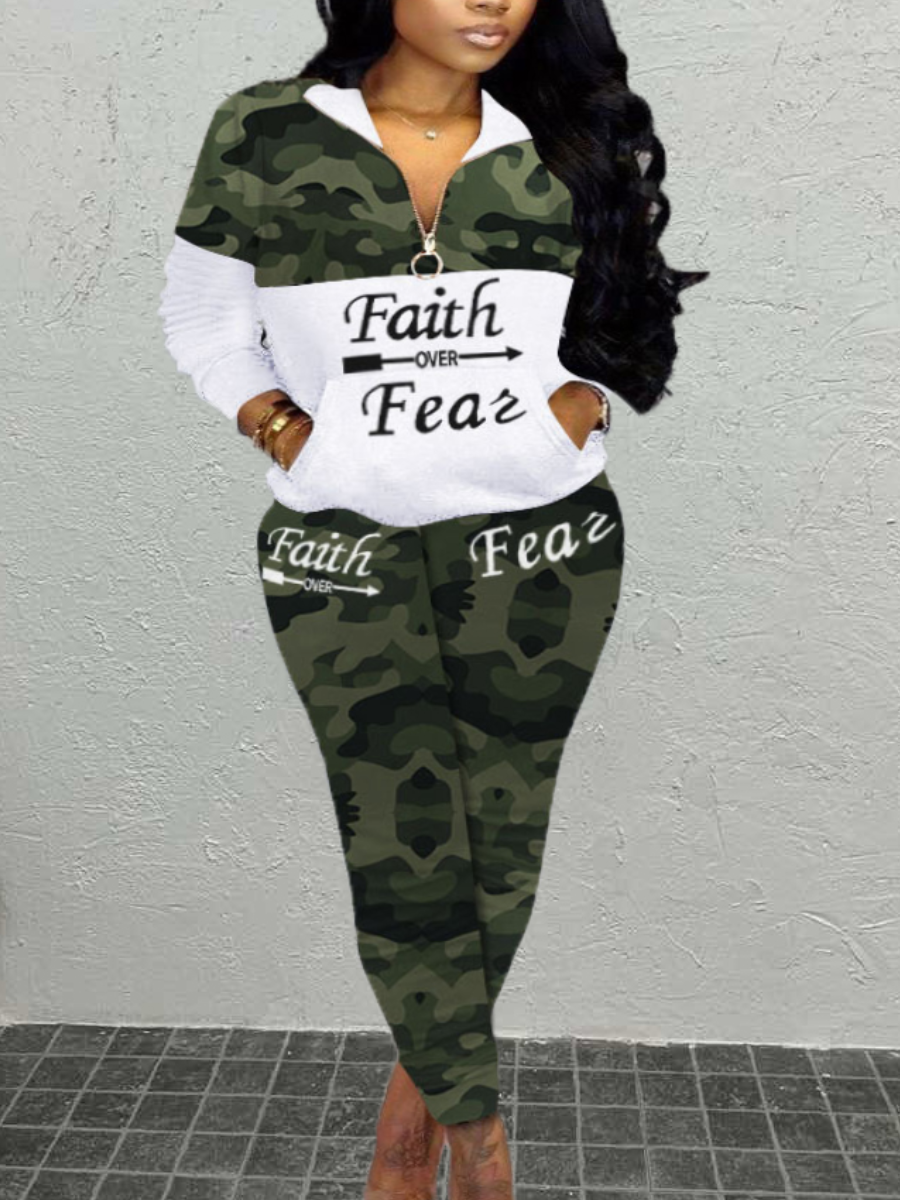 LW Plus Size Camo Letter Print Kangaroo Pocket Pants Set