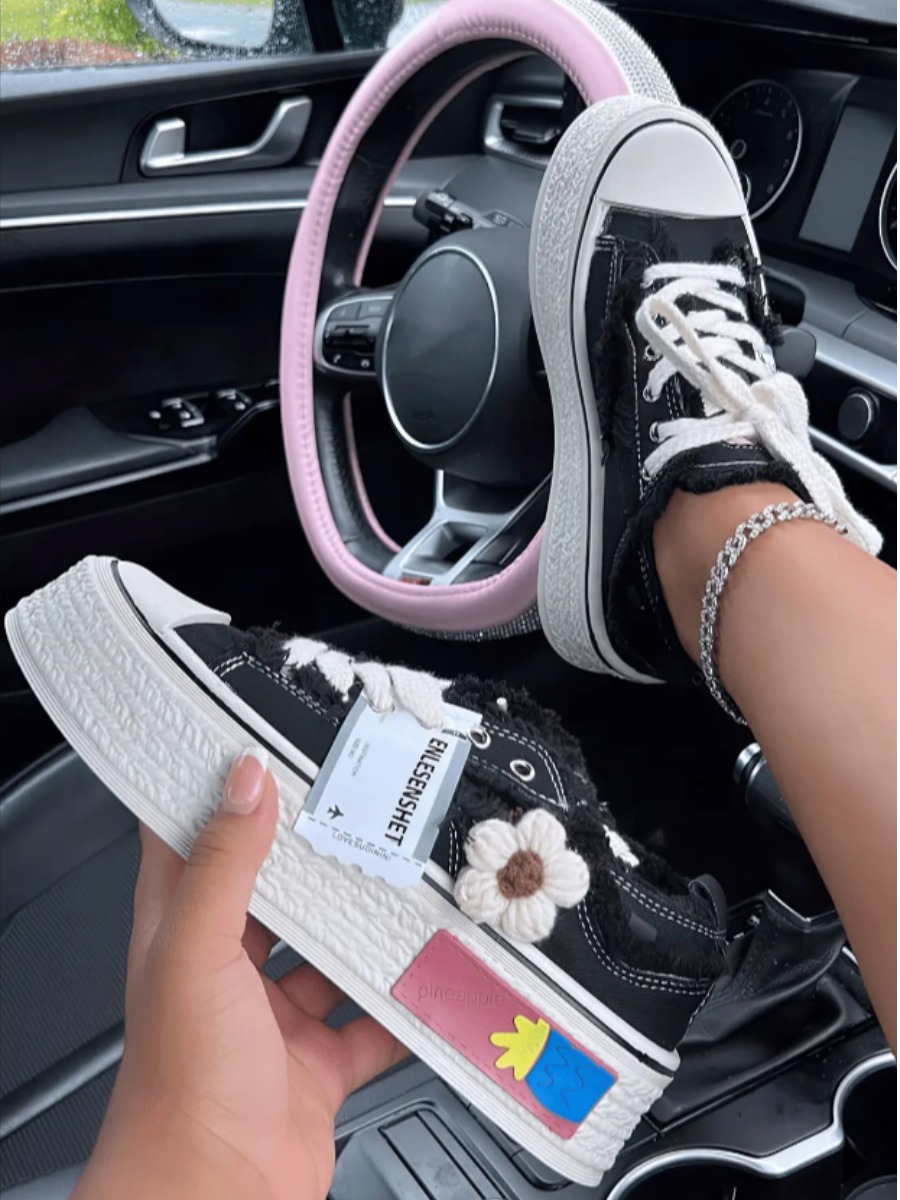 LW Floral Decor Raw Edge Platform Sneakers