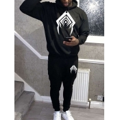 LW Men Geometric Print Kangaroo Pocket Tracksuit S