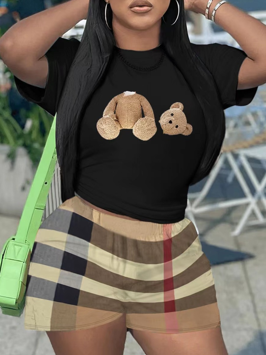 LovelyWholesale Plus Size Cartoon Plaid Print Shorts Set Summer Short Sleeve Casual Pattern Round Neck  5X Spring Summer 2024